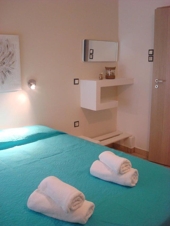 Smaragdi Studios And Rooms Ágios Kírykos Extérieur photo